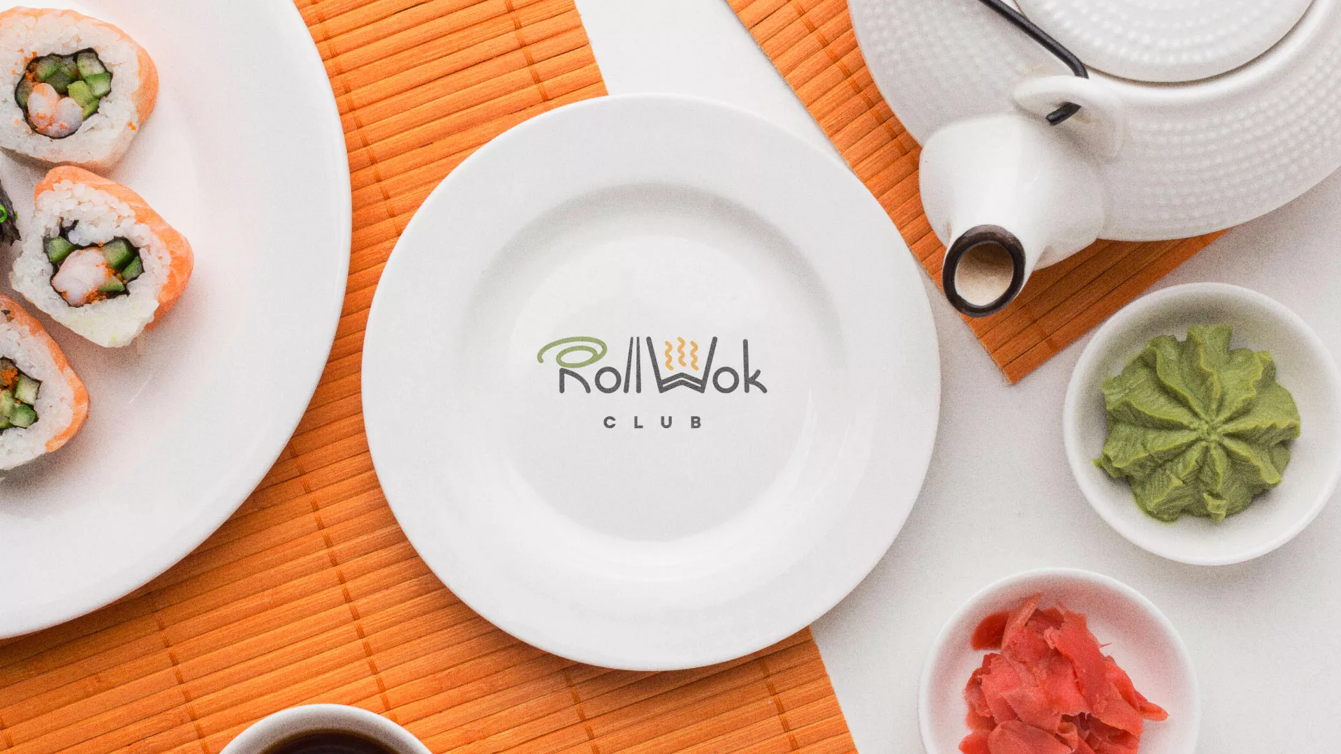 Разработка логотипа и фирменного стиля суши-бара «Roll Wok Club» в Цивильске